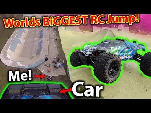 biggest-rc-cars-jump-in-the-wo