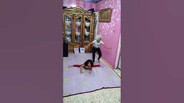 عينى جيت ع السنيوره انا والاكس بتاعتى عمتكم جومانه وعمكم يوسف العالمى Breakdance Dancer اكسبلور 