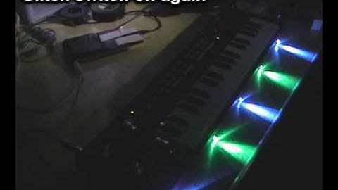 Part 2: Circuit bent Hing Hon EK-001 B&G LED version, 11 mods  [Opto theremin demo]