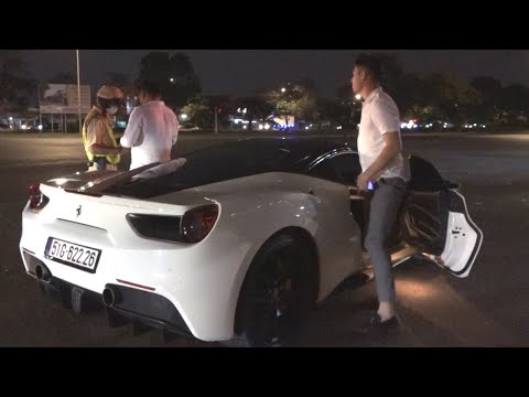 Đại gia lái siêu xe Ferrari bị CSGT Sài Gòn dừng lại kiểm tra không xuất trình GPLX và cái kết