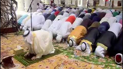 ادريس ابكر صلاة العشاء 13 رمضان 1438 من سورة الفرقان