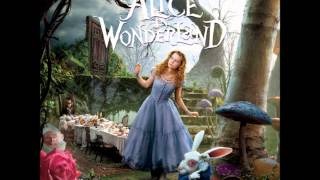 Alice in Wonderland (Expanded Score) 32. Going to Battle Pt. 1 / Dragons & Swords chords