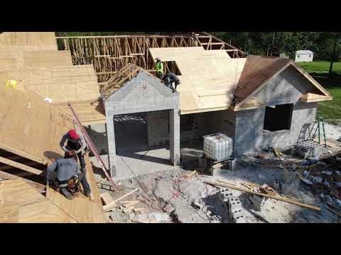 Roof Trusses at Jupiter Farms Custom Home