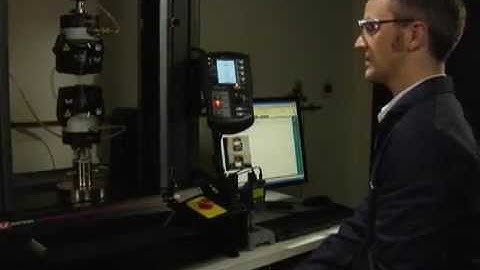 Bluehill® 3 Materials Testing Software for Lab Technicians