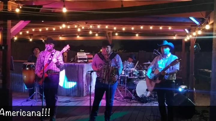 Los Cadetes de Linares La pajarera cover por Fuere...
