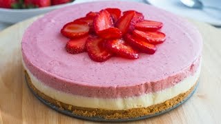 This white chocolate strawberry mousse cake is a delicate and elegant
summer dessert, refreshing most of all really flavorful. just imagine,
crispy cru...