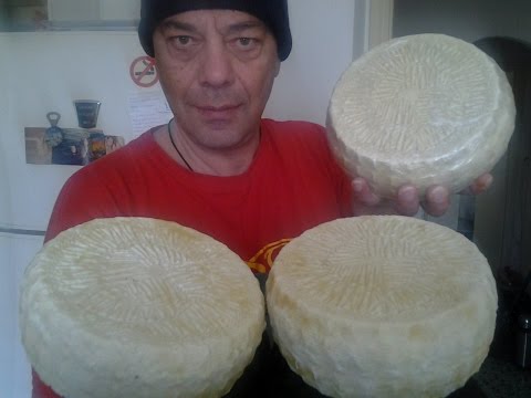 Φτιάχνω τυρί Γραβιέρα - Μυζήθρα #1 Homemade cheese