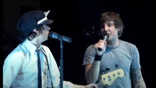 Video thumbnail of "Simple Plan - Welcome To My Life - Live NYC"