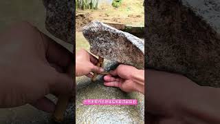 Three Nunchucks Top Stone Mechanism Array