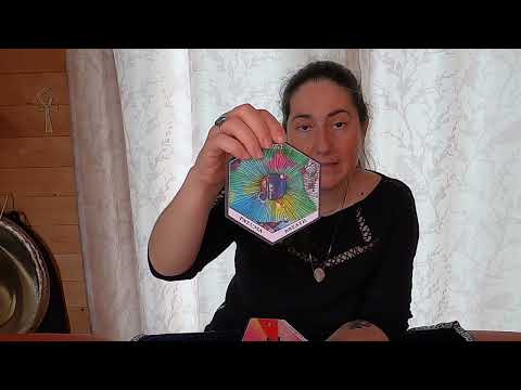 Oracle Decks June/July 2022, alchemy abounds