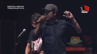 Download lagu LETTOPERMINTAAN HATIBERKIBARLAH BENDERAKUletto band LETTOPERMINTAAN HATIBERKIBARLAH BENDERAKUletto band