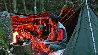 Journal of the Woodsman Day 3 - Back to the roots, Handdrill fire, Cooking Asparagus