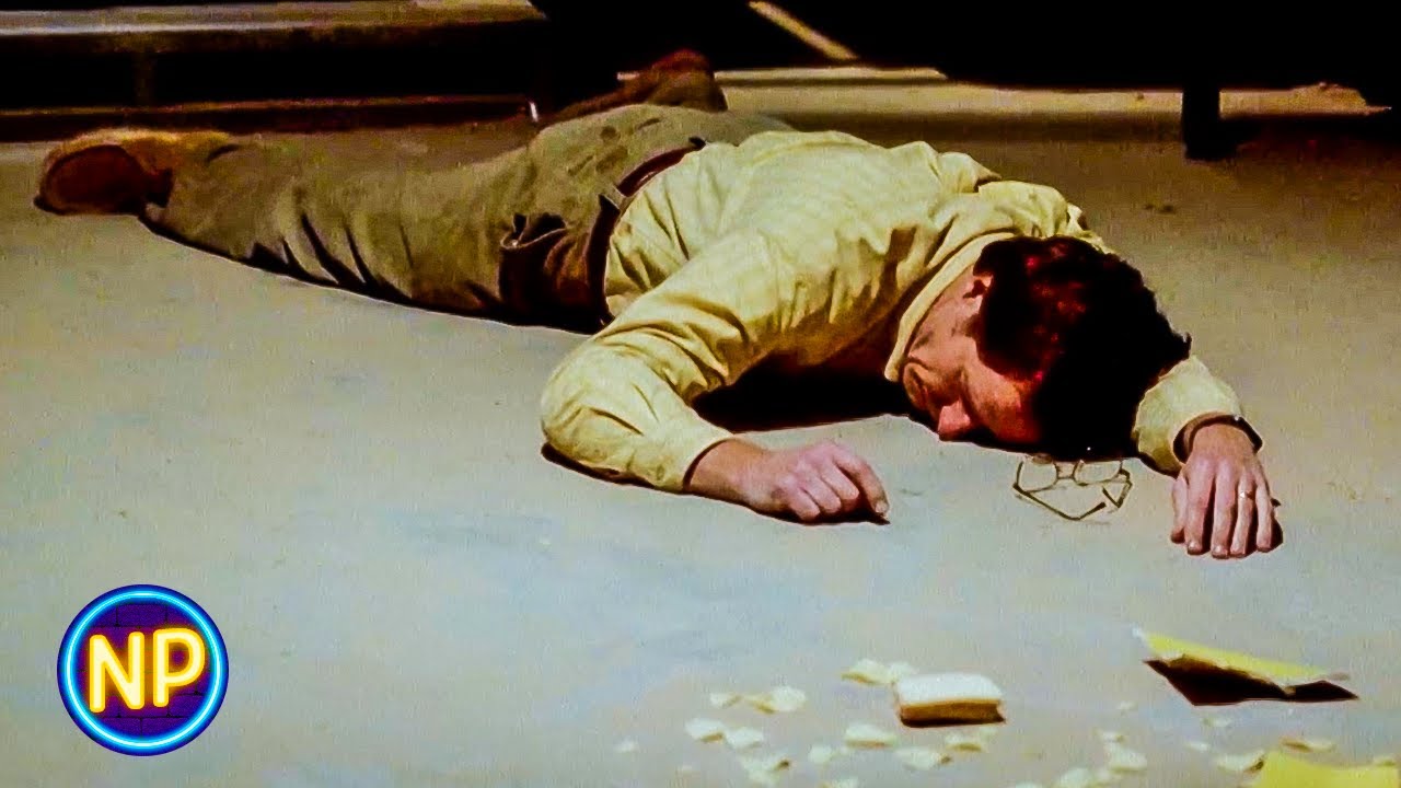 ⁣Walt Passes Out in the Basement | Breaking Bad Season 1 Episode 3 | Now Playing