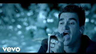 Video thumbnail of "New Found Glory - I Don't Wanna Know (Official Music Video)"