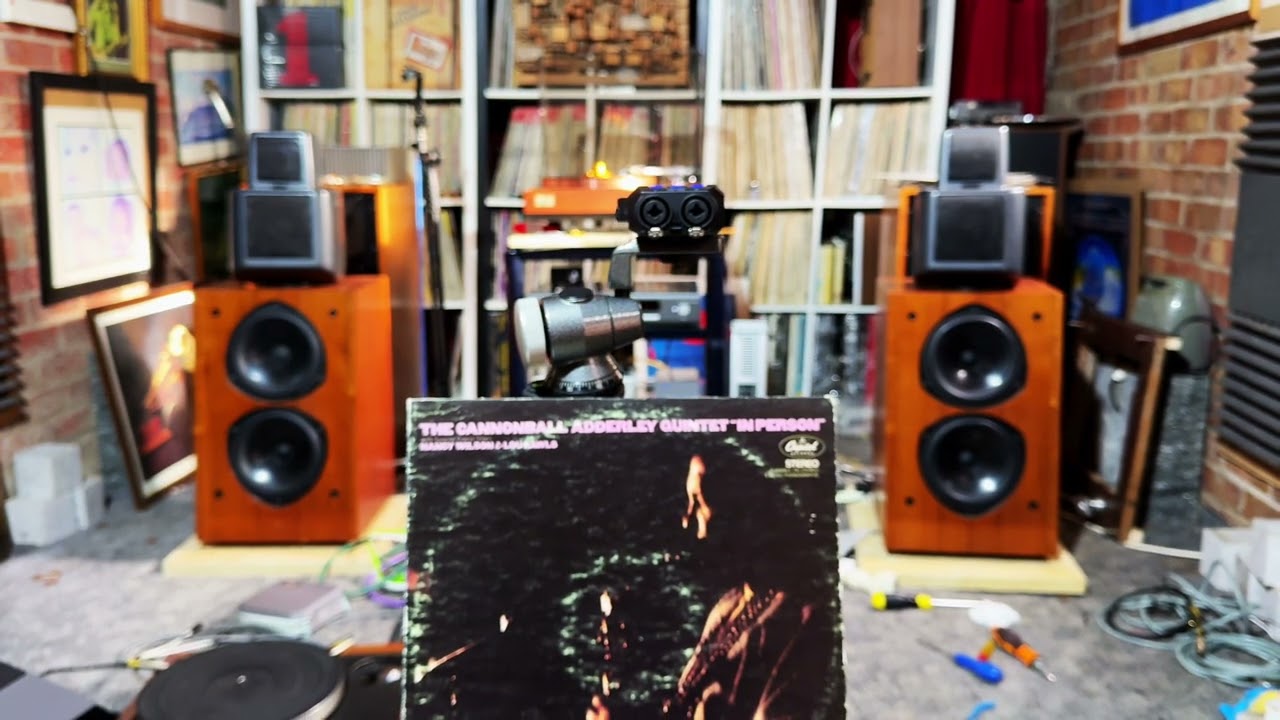 Elekit TU-8500 + Psvane 12AU7-S + Trichord Dino + QUAD 606 + KEF 105/4 "Cannonball Alderlley"