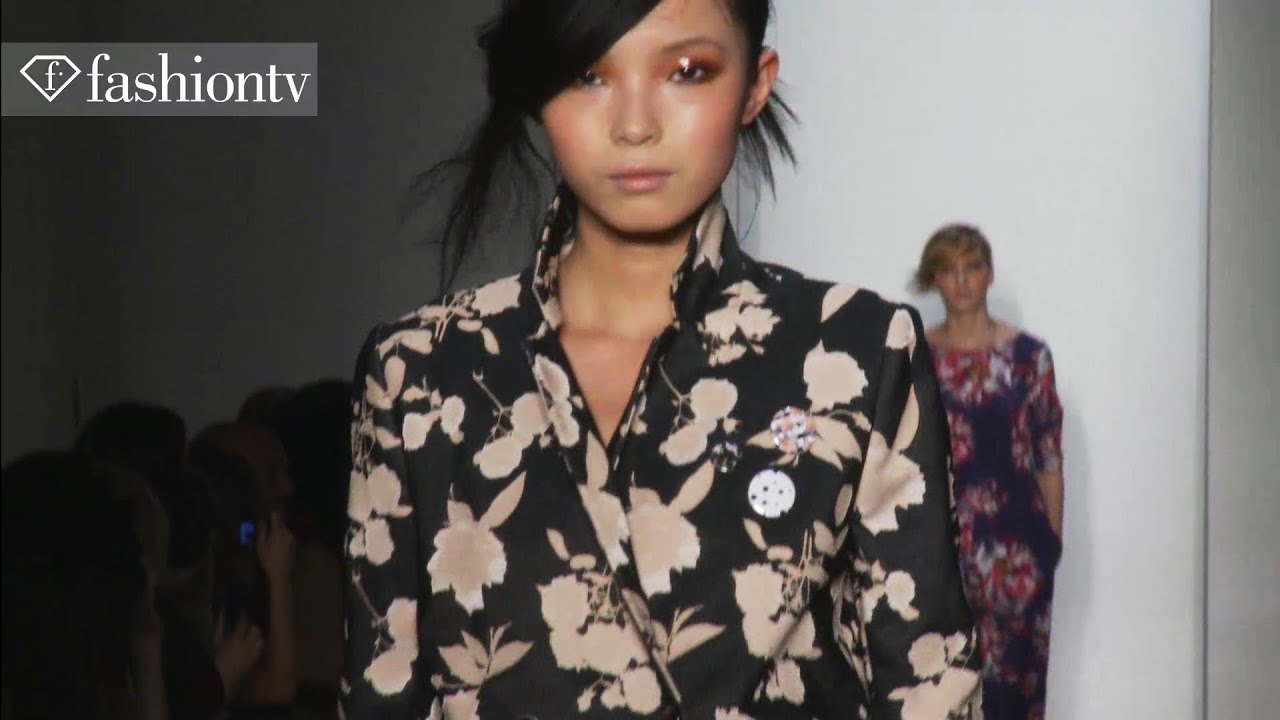 Suno Fall/Winter 2012/13 Show at New York Fashion Week NYFW - Printing It Up | FashionTV - FTV