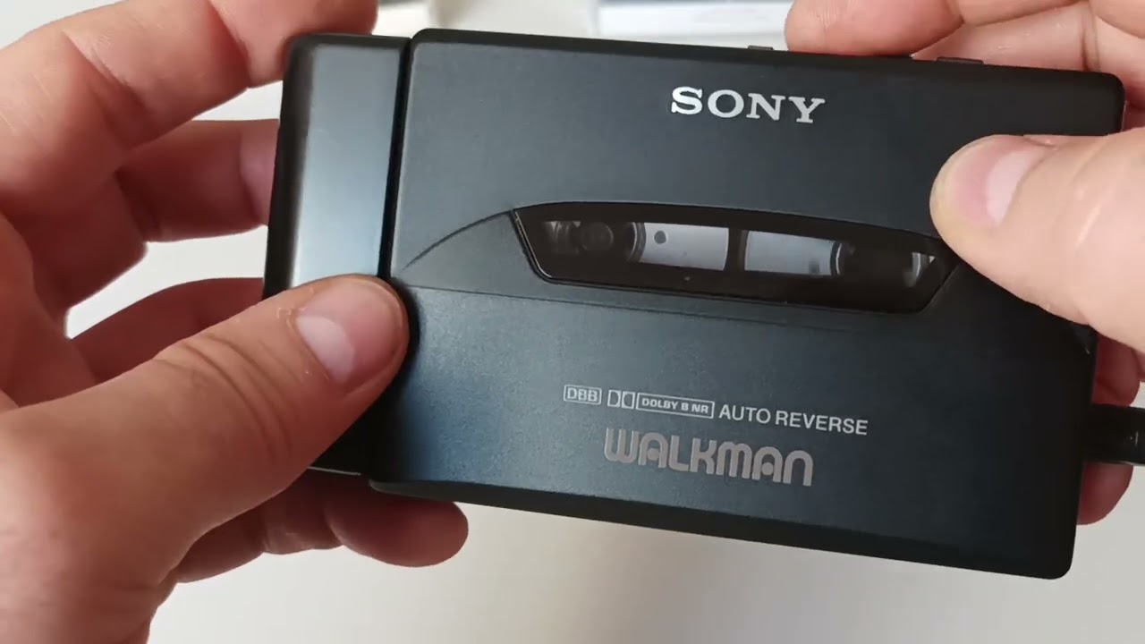 SONY ソニー カセットプレーヤー ウォークマン WALKMAN WM-170 Walkman Sony WM-170 - YouTube