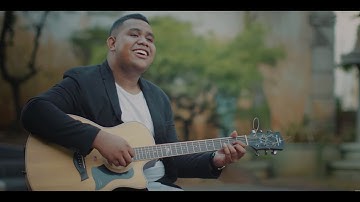 Andmesh Kamaleng - Cinta Luar Biasa (Lirik Video)