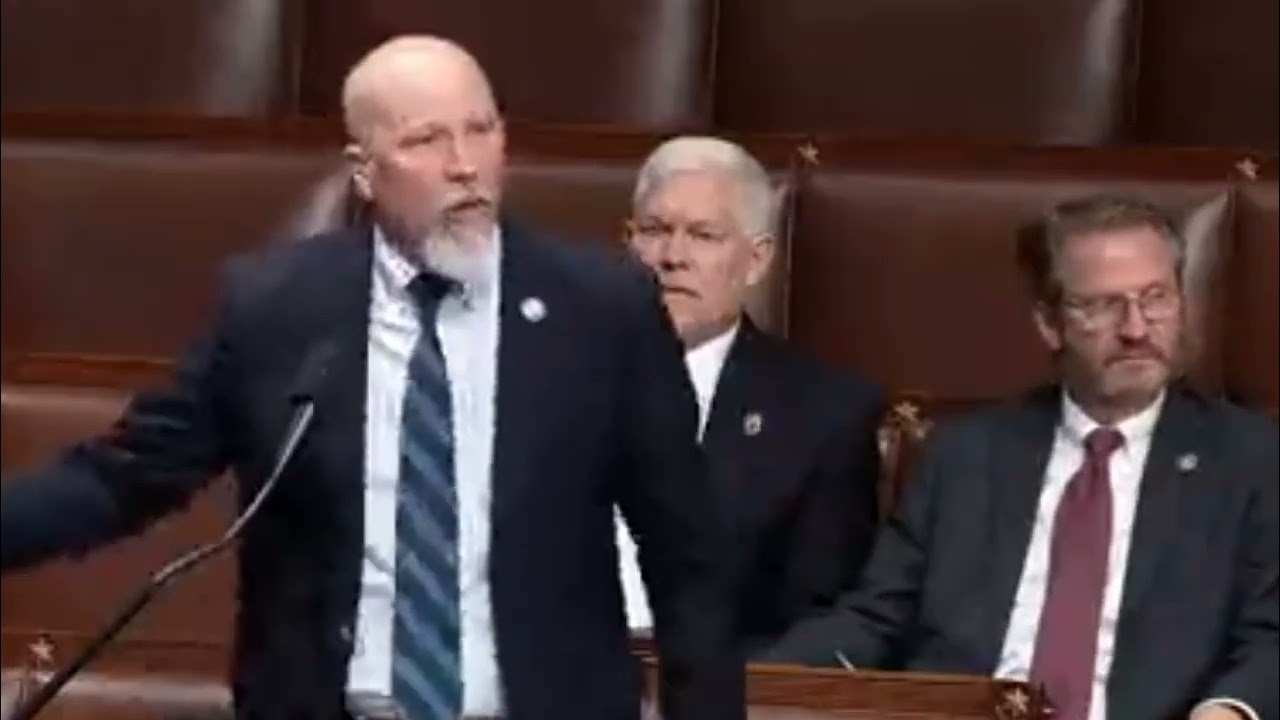 Chip Roy just torched Democrats and Republicans over the omnibus spending bill 🔥🔥🔥