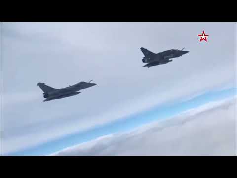 Russian Su-27s escorted French aircraft over the Black Sea