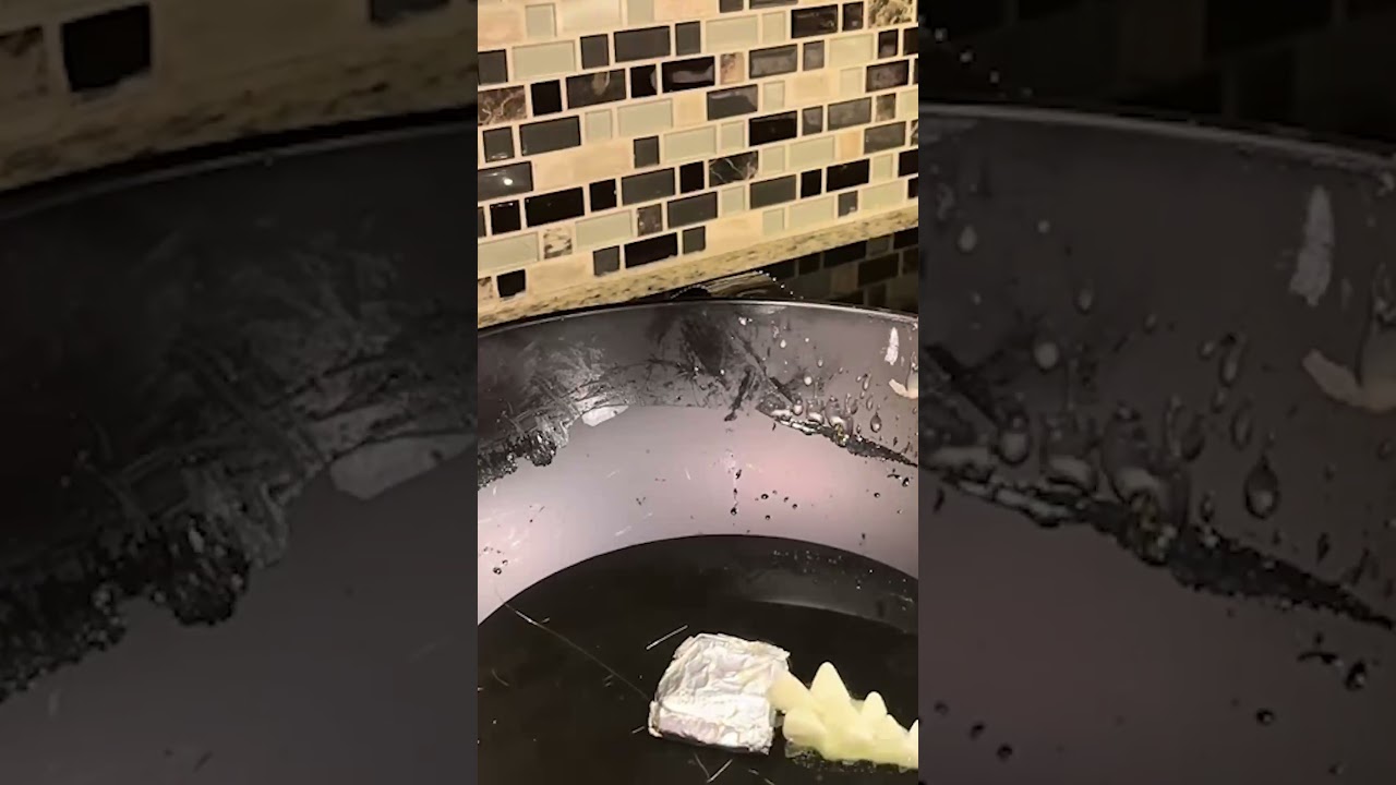 Wax-Melt Cash Surprise 🕯️