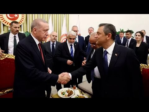 Özgür Özel Erdoğan'ın oyununa mı geliyor?