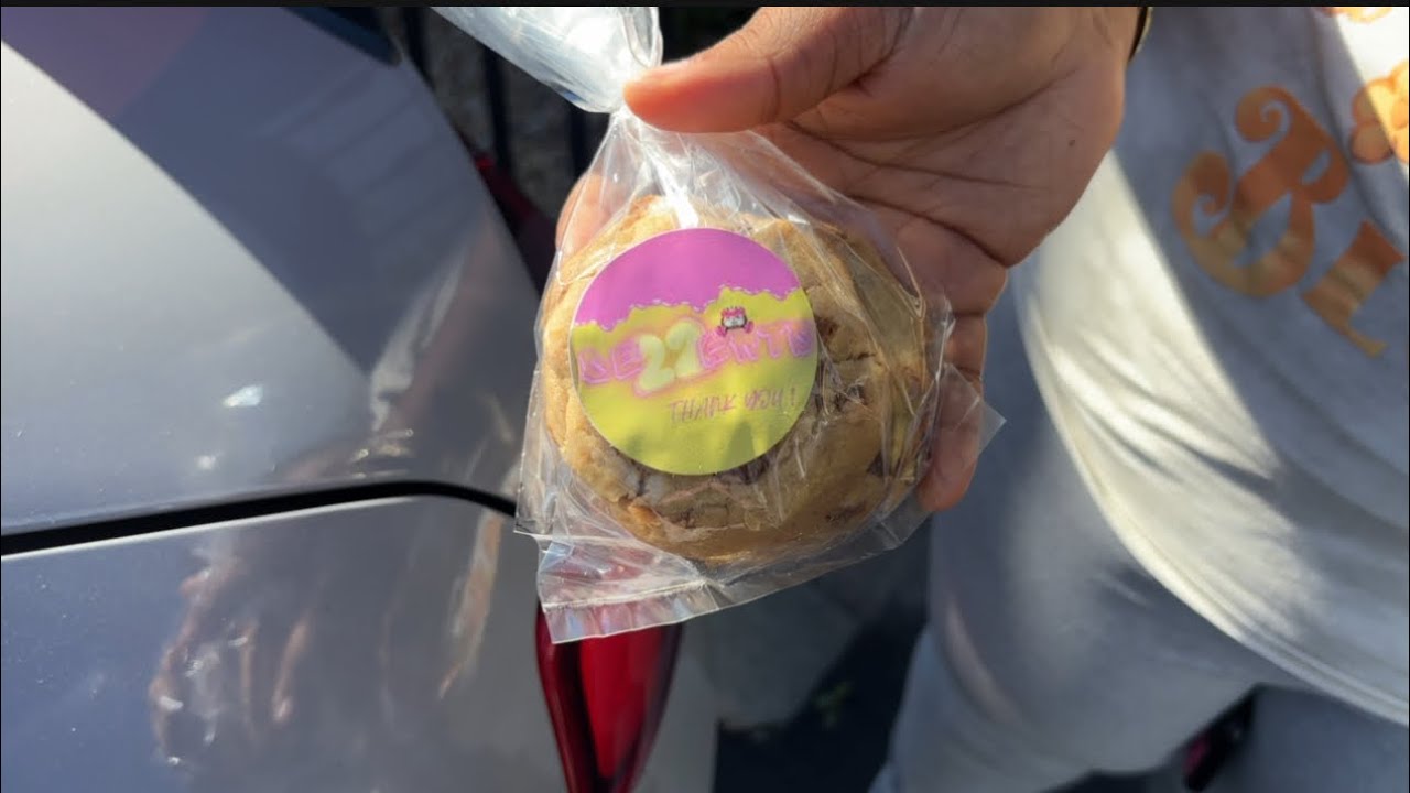 TRYING HOMEMADE BEEF JERKY & DESSERT FROM A SMALL BUSINESS 