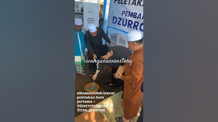 kak iGun menaruh batu pertama untuk pembangunan masjid.. #ivangunawan