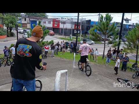 BUKELE APOYO PARA BMX #diaspora #elsalvador #travel #turism #nayibbukele #fullbmx @nayibbukele