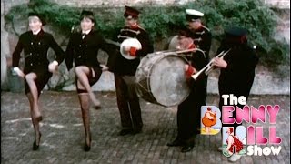 Benny Hill - Musical Mayhem (The Transistor Radio) (1976) Benny Hill - Musical Mayhem (The Transistor Radio) (1976)