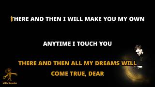 Full Michael Bublè - MOONDANCE - KARAOKE News