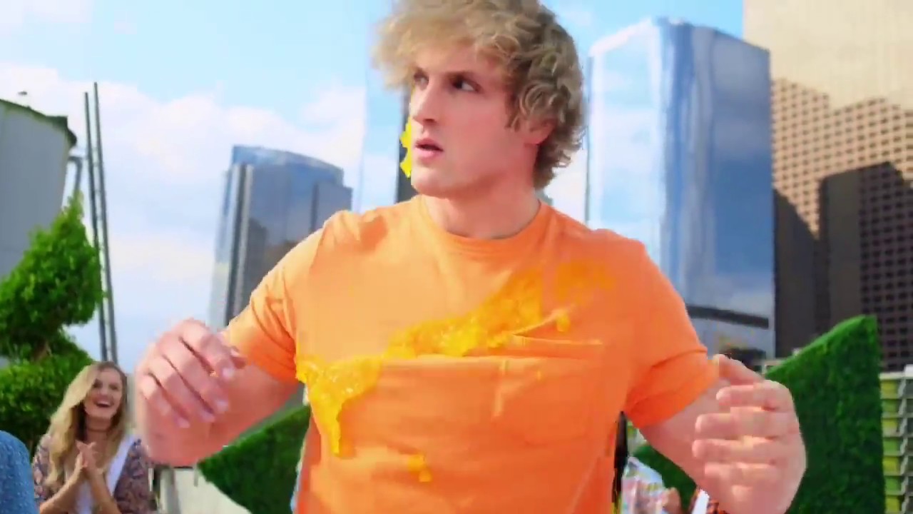 LOGAN PAUL IN YOUTUBE REWIND 2017!!