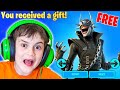 GIFTING Little Bro *NEW* Batman Who Laughs BUNDLE in Fortnite!