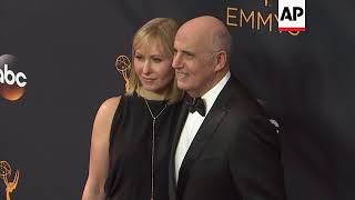 Jeffrey Tambor says he doesn't see how he can return to 'Transparent' after two allegations of sexua