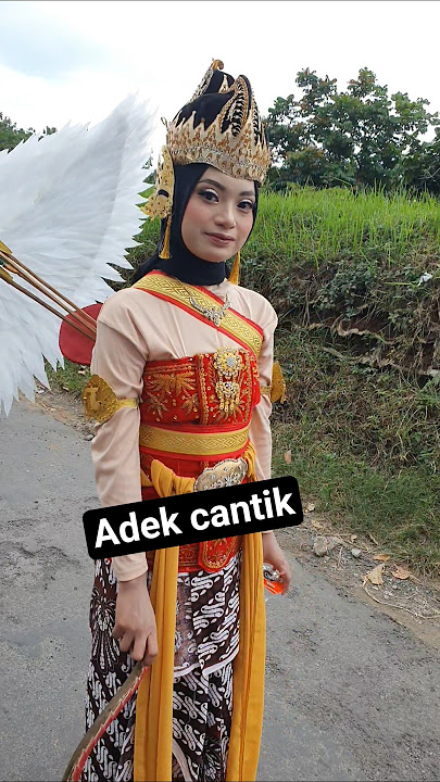 adek srikandi cantik #goyang #joget #karnaval #dj #soundhoreg