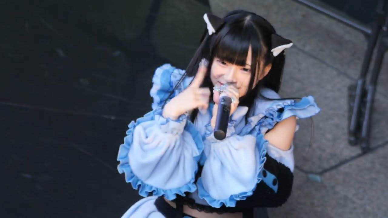 神楽みお推しカメラ】みうみお『にゃんてね？♡』サンシャイン栄 - YouTube