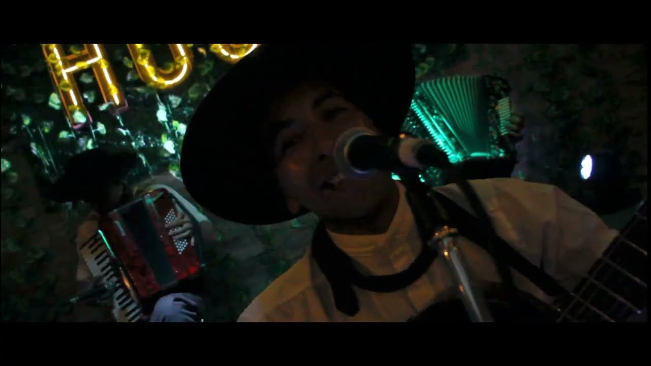 AMANECER CAMPERO - Cantándole al Amor ( Session en vivo )