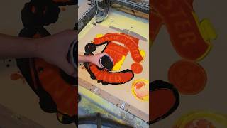 Making a MANCHESTER UNITED logo out of RESIN! - Part 2 #resin #resinart #diy #manchesterunited #art