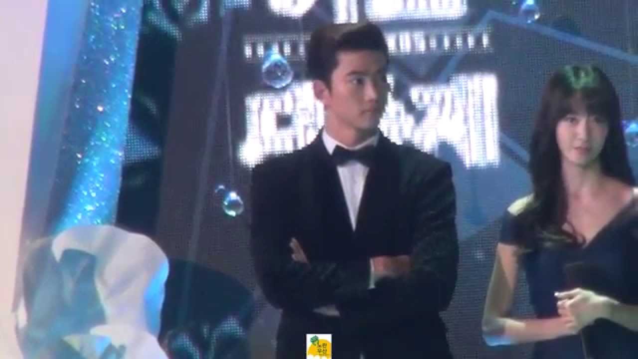HD] Taecyeon Fancam 1401226KBS GAYO 택연 윤아 OPENNING+BEHIND  テギョン3분 20초 2PM
