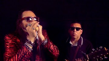 Two Way Boogie (Two Tongue-Blocked Shuffle Rhythms / Changes) - Dennis Gruenling