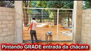 Entrada da CHÁCARA Pintando a grade no projeto jaíba 