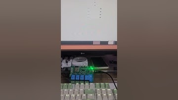 mqtt와 node red에 esp32 dev module 4개의 led가 스위치로 켜지는 프로그램