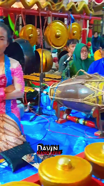 LINTANG ASMORO / DE MARYONO EMBER // KRAWITAN ERNA LARAS LIVE KARANG WADER
