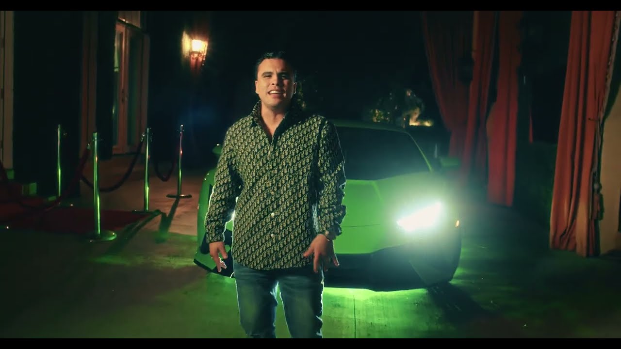 Ian Cordova "Que Voy Hacer Contigo" Video Oficial