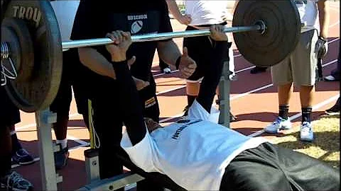 WR DARRELL RICHARDS HIGH SCHOOL FOOTBALL COMBINE C...