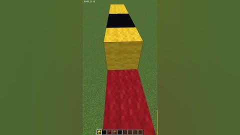 Building the Statue of Reverse Flash in minecraft 😱🫣 #gaming #shorts #viral