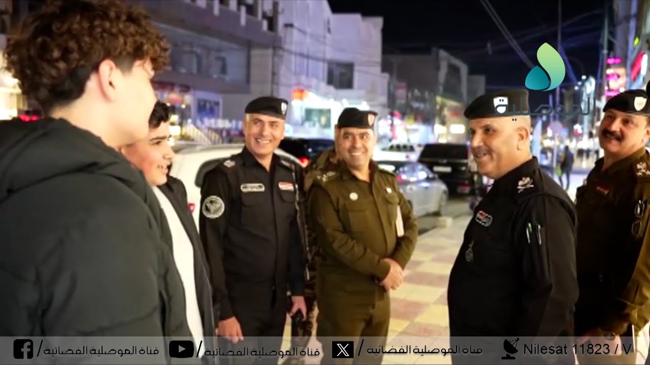 قائد شرطة نينوى يقوم برفقة مدير الامن الوطني بجولة في منطقة سوق الزهور ويتفقد عمل دوريات الشرطة