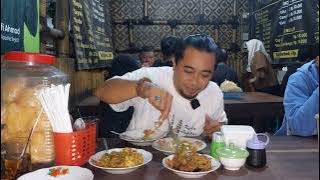 'Rahasia Kuliner Tersembunyi Bakmi Jawa Mbah Blangkon