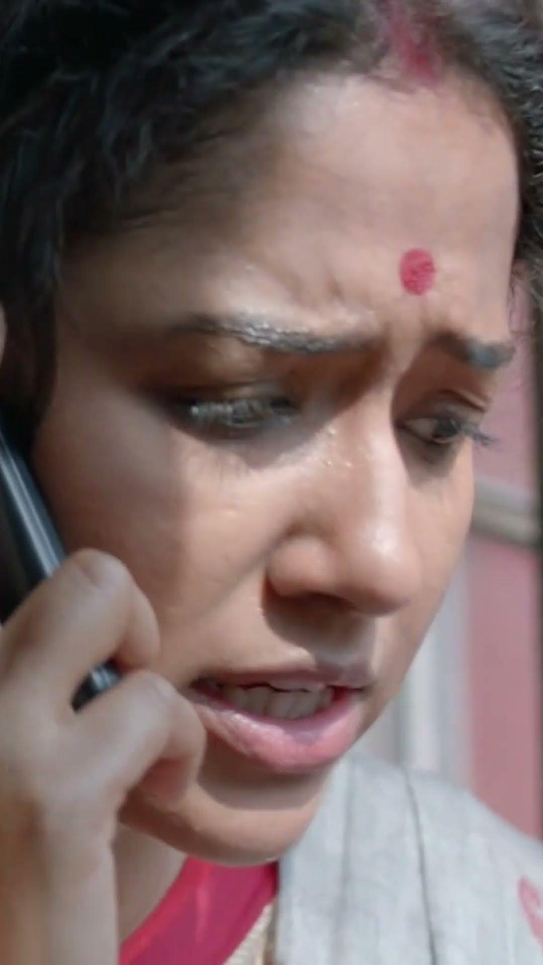 আমার কাশিটা তো কমছে না #crisscross #sohinisarkar #bengalishorts #bengalimoviescene