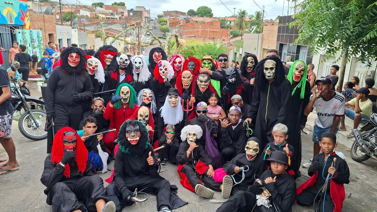 Reisado mestre Binha, Subida ao João cabral. Ao trono do Reisado Amigos de Infância. Dia de Reis